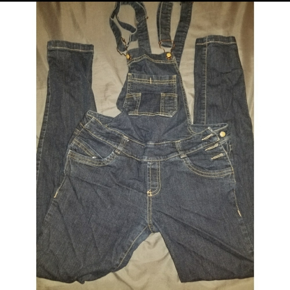Size 5 Overalls (Juniors)